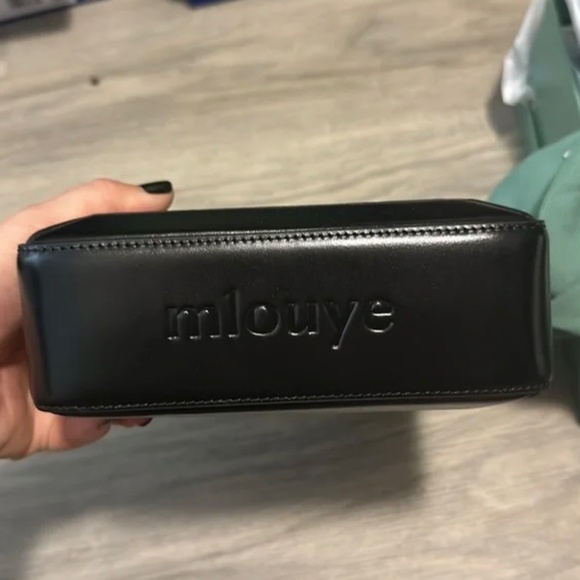 Mlouye sera tote - Picture 3 of 4